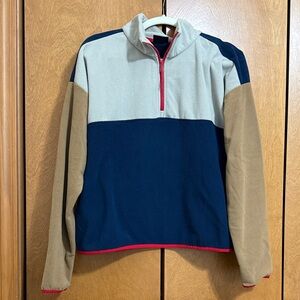 Woman’s Eddie Bauer Colorblock Pullover with Red Accents